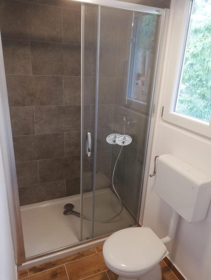 Kamp Karla & Bruno Hotel Sveti Filip i Jakov Eksteriør billede