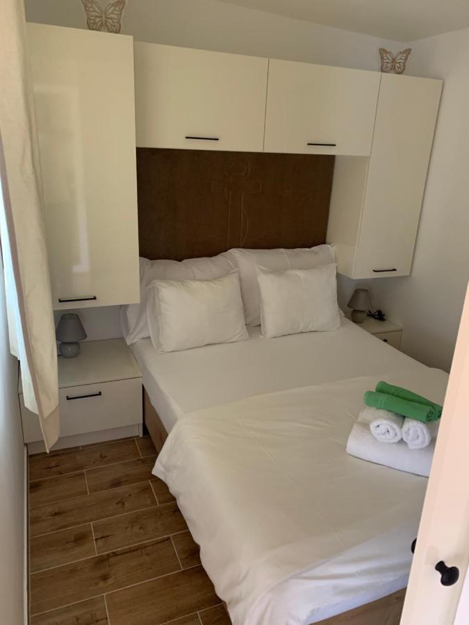 Kamp Karla & Bruno Hotel Sveti Filip i Jakov Eksteriør billede