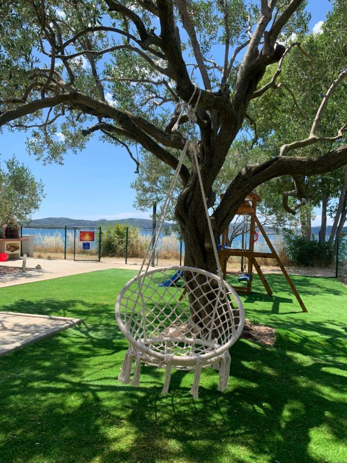 Kamp Karla & Bruno Hotel Sveti Filip i Jakov Eksteriør billede