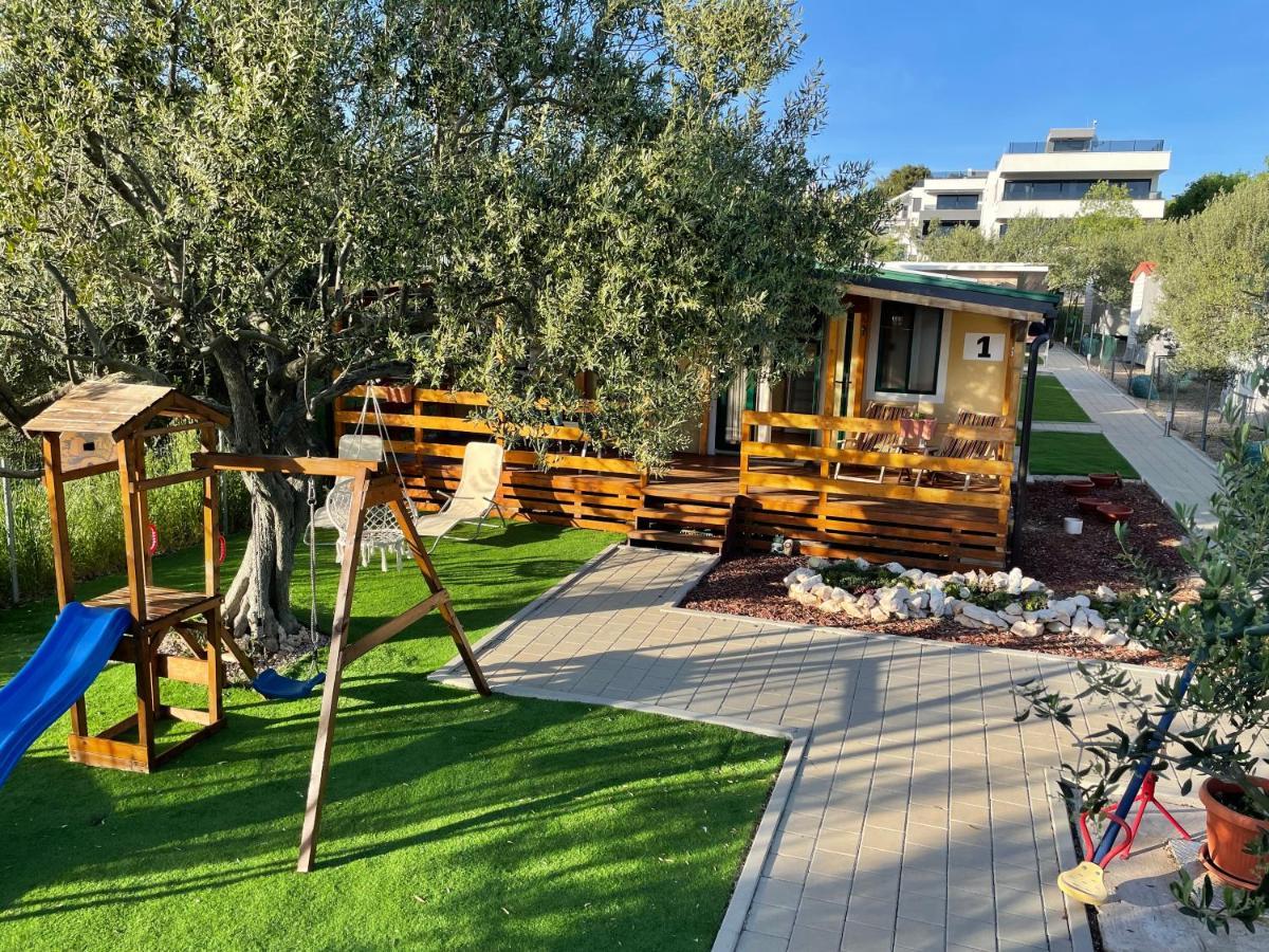 Kamp Karla & Bruno Hotel Sveti Filip i Jakov Eksteriør billede