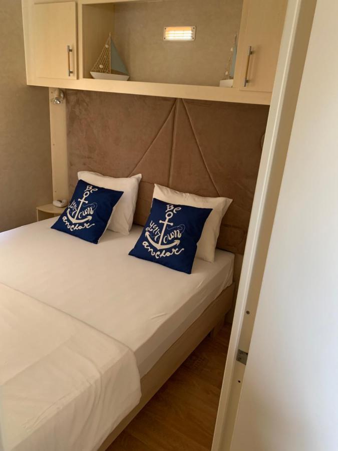 Kamp Karla & Bruno Hotel Sveti Filip i Jakov Eksteriør billede